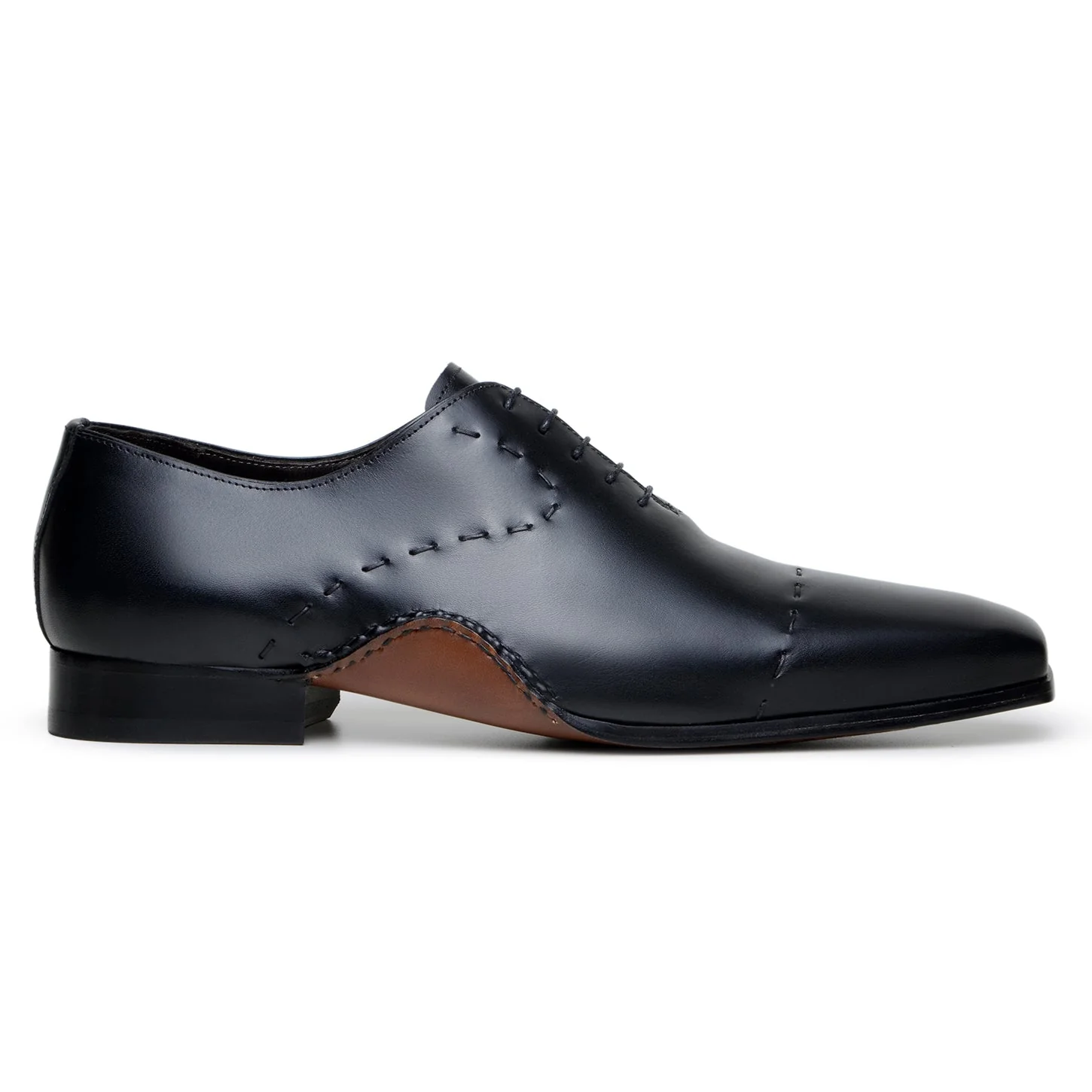 Belvedere Maestro - Black