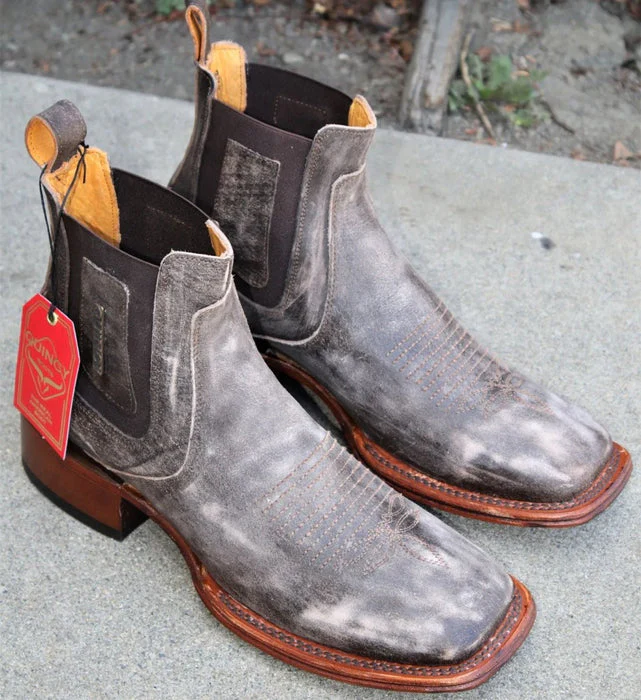Botin Charro Quincy con Punta Cuadrada Color Cafe Claro - Image 3