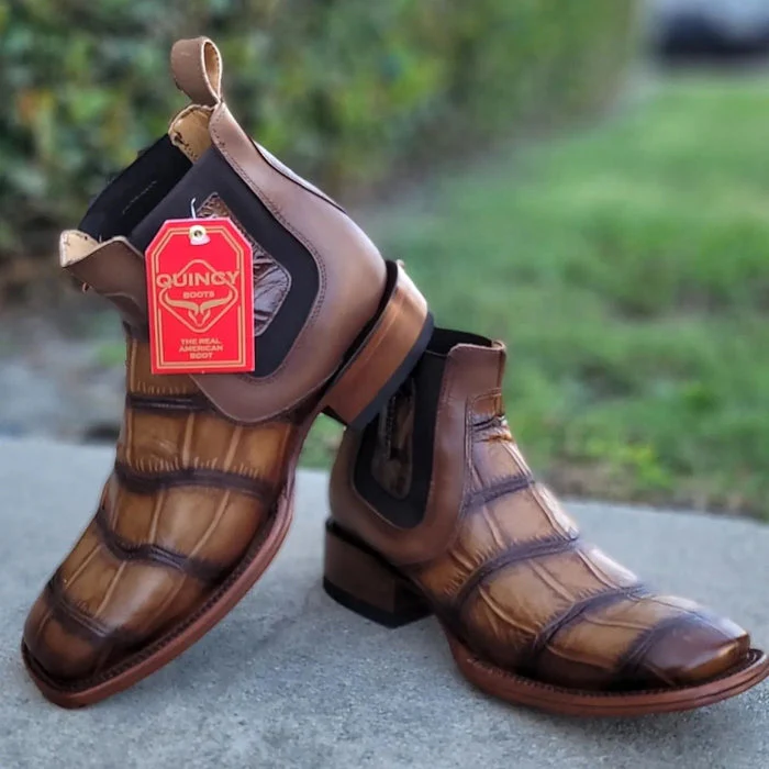Botin de Cocodrilo Grabado con Punta Cuadrada - Image 3
