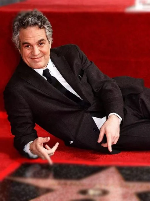 Mark Ruffalo Walk of Fame Star Ceremony Suit - Image 2