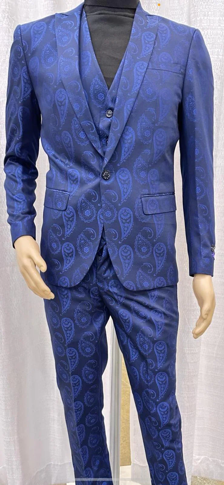 Men’s Sapphire Blue Paisley 3-Piece Suit – Slim Fit Designer Tuxedo Set for Weddings and Formal Events in Cobalt Blue Color - Image 6