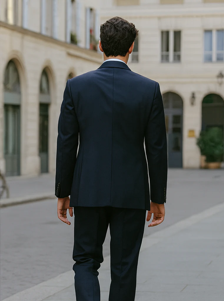 Mens 3 Button Vested Basic Wool Feel Suit in Navy - Image 2