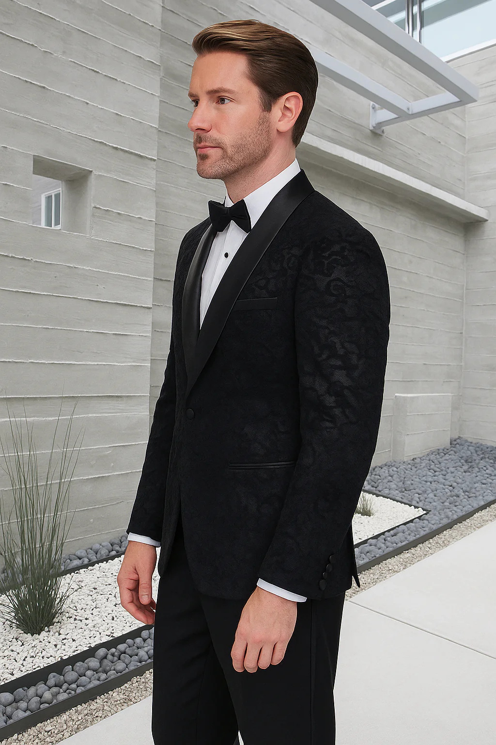 Men's Black Paisley Velvet Smoking Jacket Tuxedo with Vested Double Breasted Prom & Wedding Suit - Image 4
