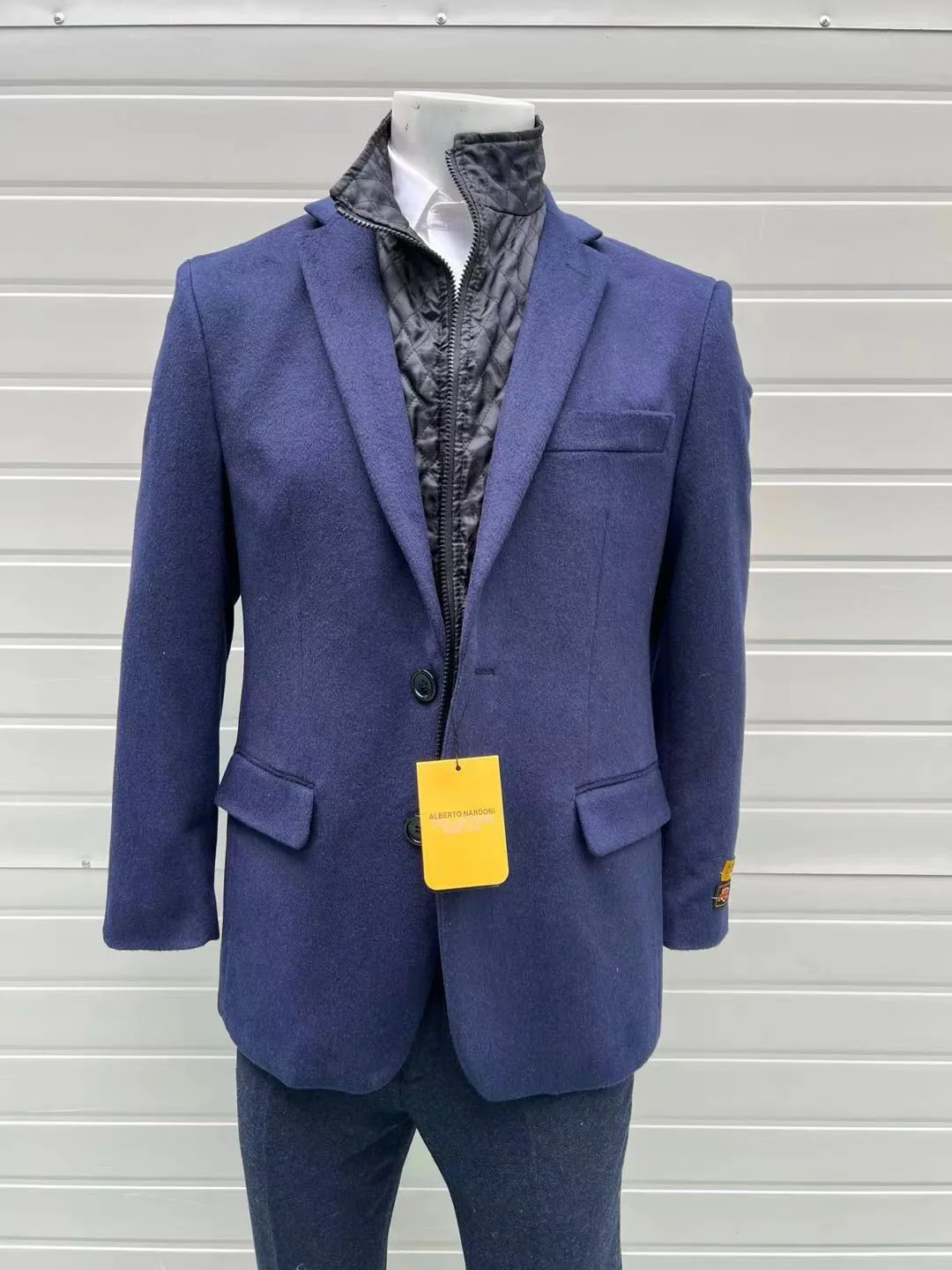 Mens Navy Cashmere and Wool Blazer with Quilted Zip-Up Inner Layer - Two Button Style Notch Lapel - Image 3