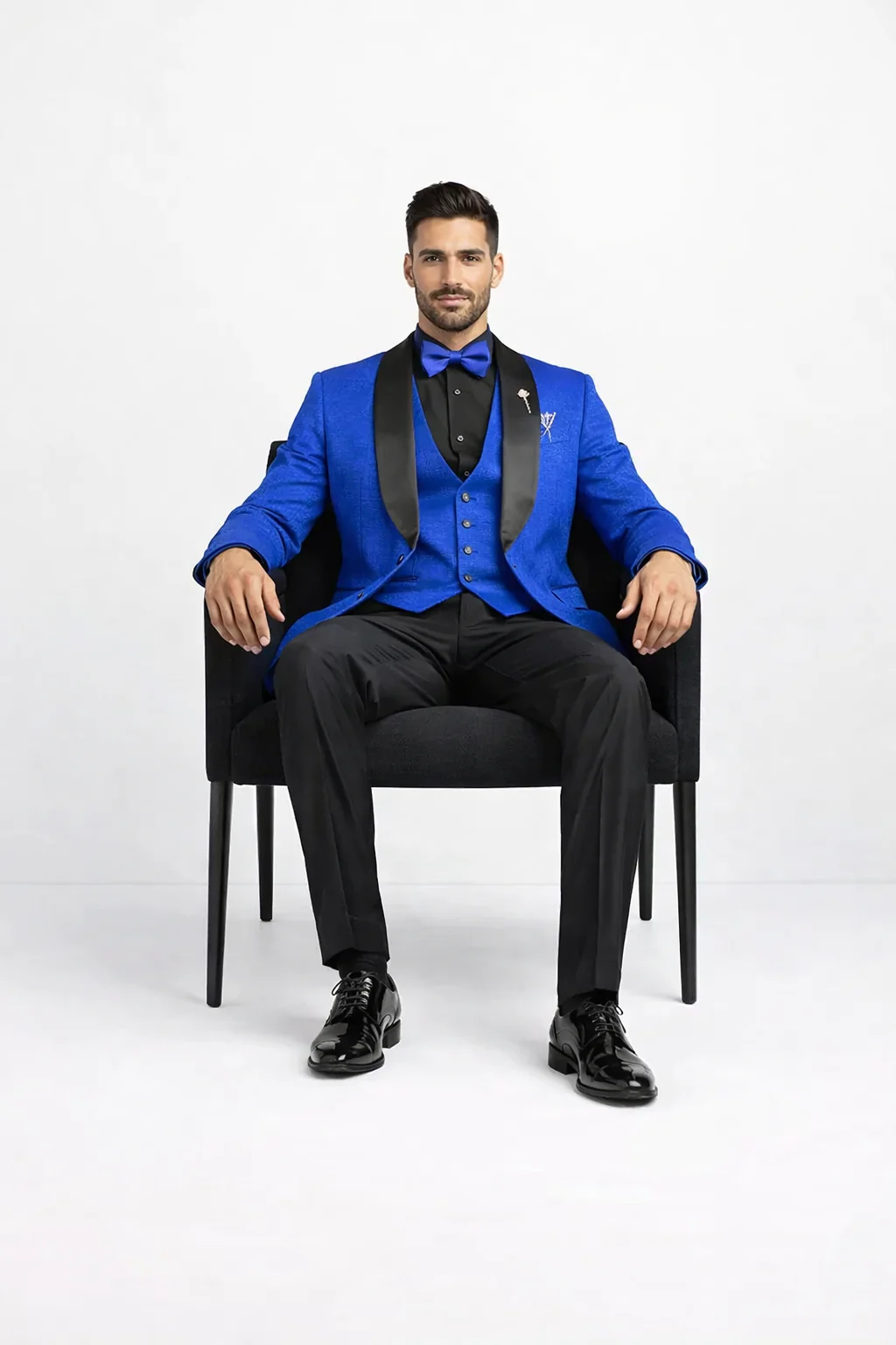 Men's Slim Fit Vested Paisley Royal Blue Tuxedo - Image 5