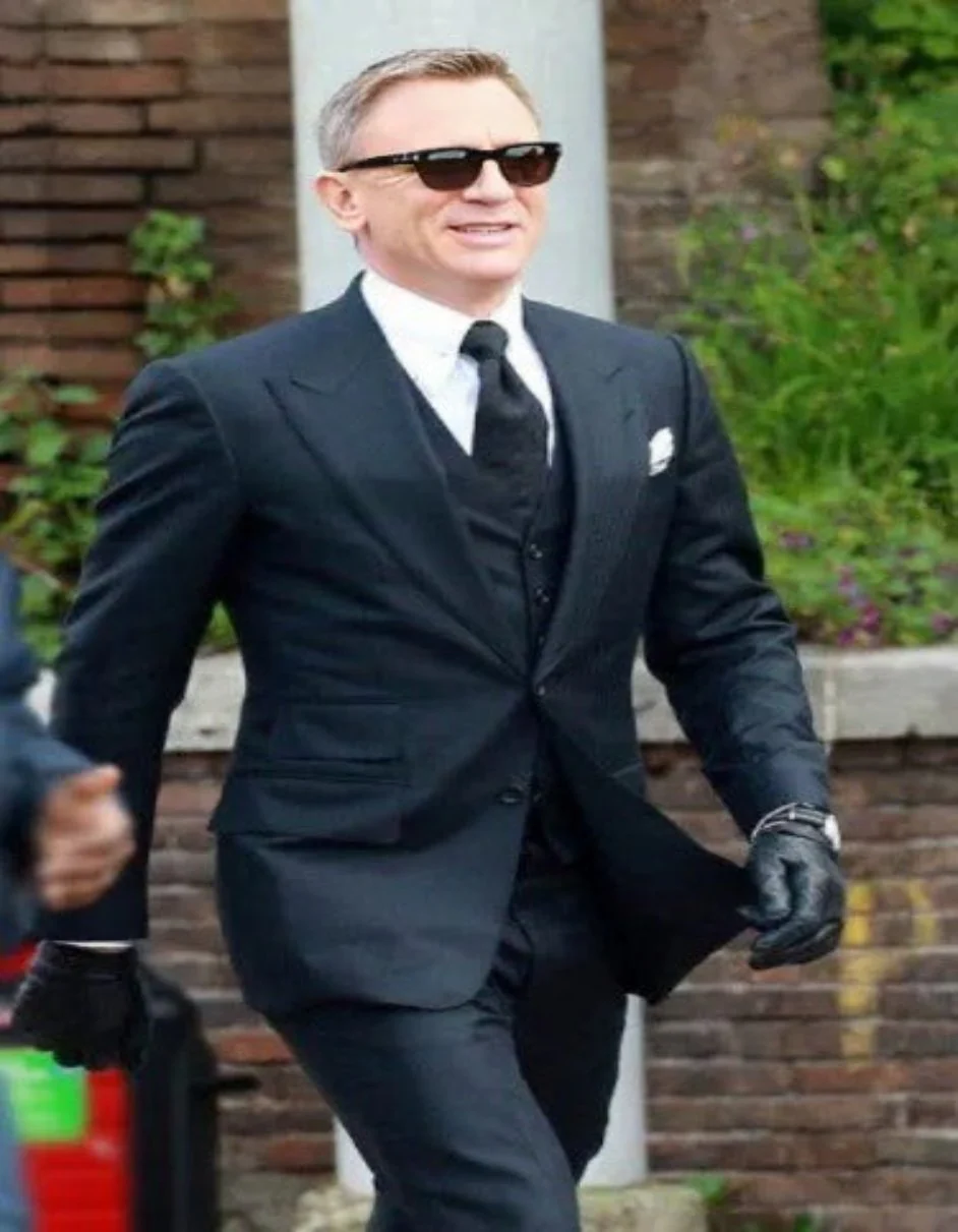 James Bond Costume - James Bond Two Button Suit - Image 7