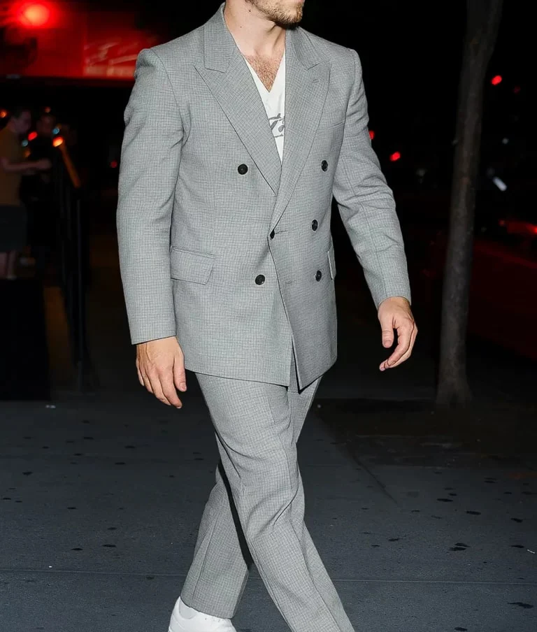 Nick Jonas Checkered Pattern Grey Suit - Image 2