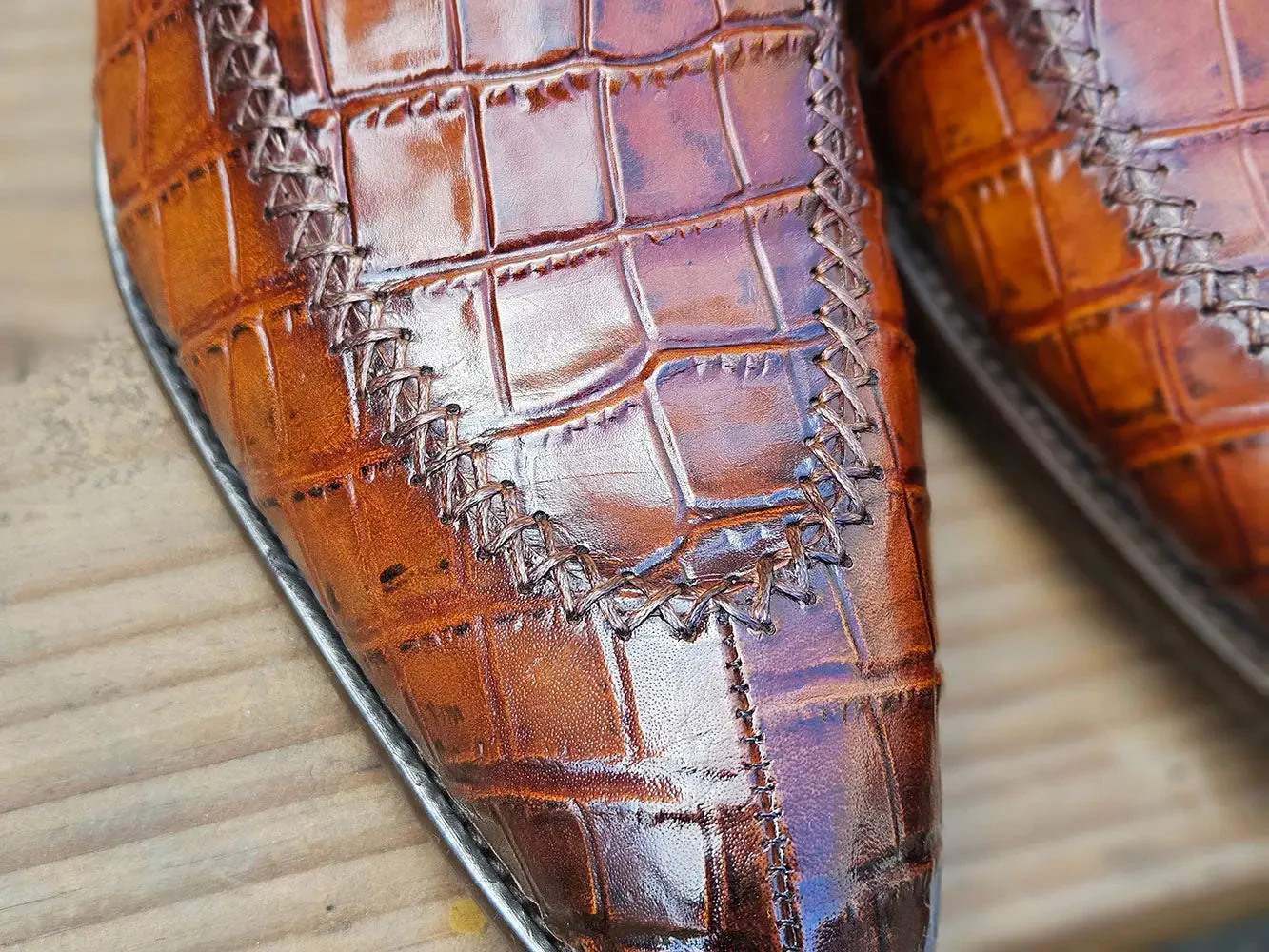 Single Monk Buckle Split Toe Loafer - Image 3